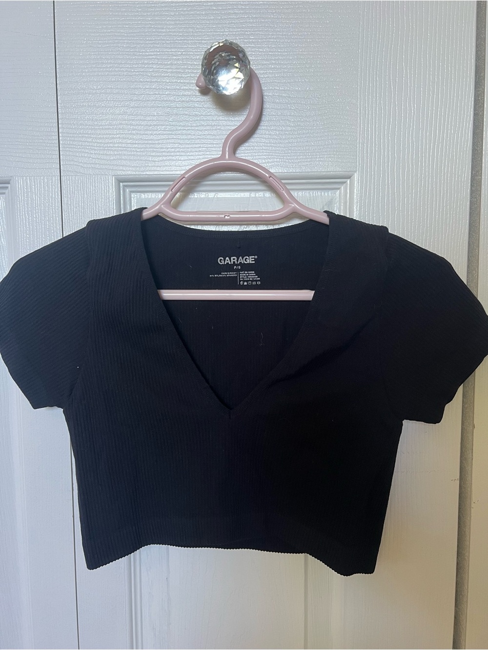 Garage black crop top